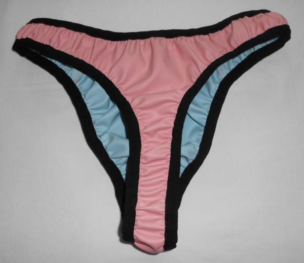 ARNE Men’s Mini Brief – Comfort and Style for the Modern Man