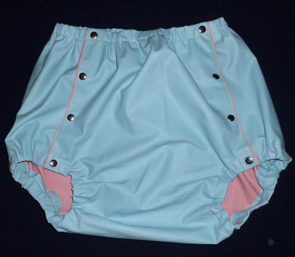 TONI – Knöpfbare Windelhose mit breitem Windelschritt